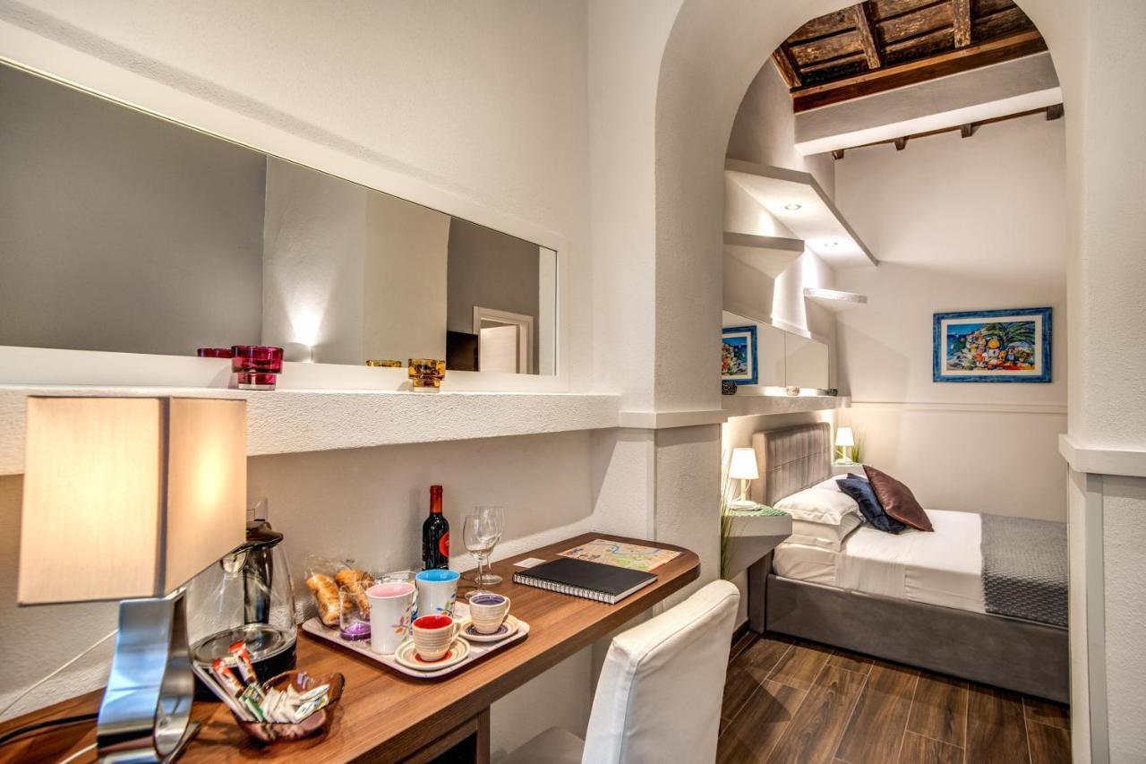 Piazza Di Spagna Comfort Rooms Roma Dış mekan fotoğraf