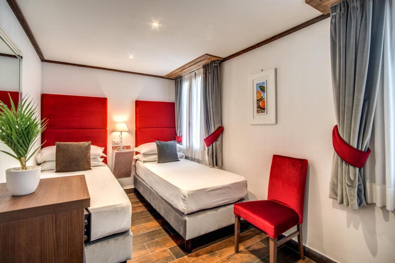 Piazza Di Spagna Comfort Rooms Roma Dış mekan fotoğraf